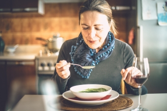 Eating with New Dentures: Soft Diet Options