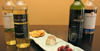 Two women, four wines: CIC vs VQA