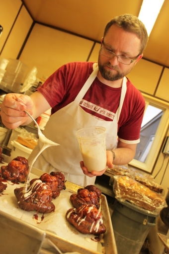 NiAGara: Farm Heroes and Agvocates — de la terre's Jan Campbell-Luxton