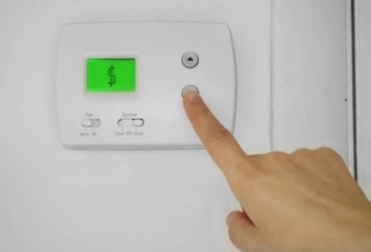 What Temperature Should I Set My Thermostat to for the Winter?