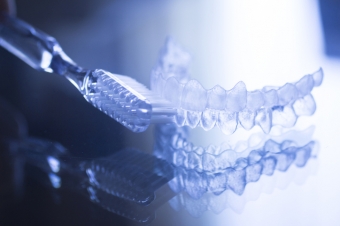 How to Clean Invisalign Aligners (Trays)