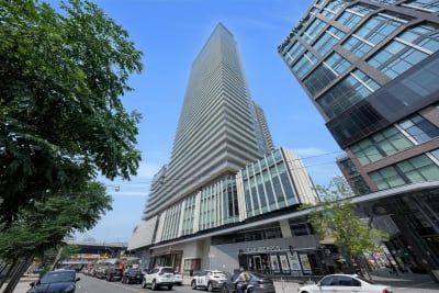 15 Lower Jarvis Street Suite 3813, Toronto