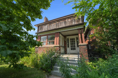 8 Snowdon Avenue, Toronto