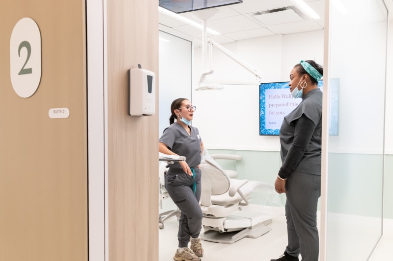 Root Canal  vs Tooth Extraction: Making the Right Choice