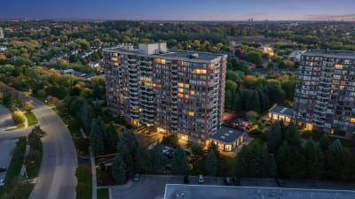 33 Weldrick Road E, Suite 1407, Richmond Hill
