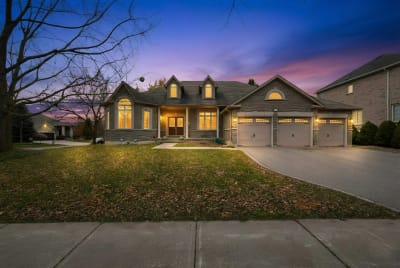 2 Kootenay Ridge, Vaughan