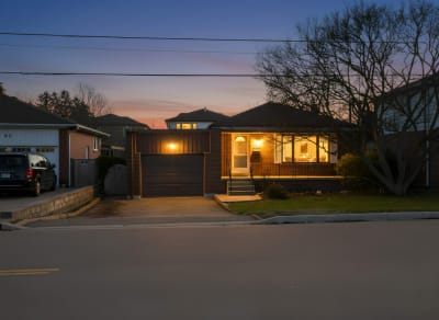 81 Clark Avenue, Thornhill