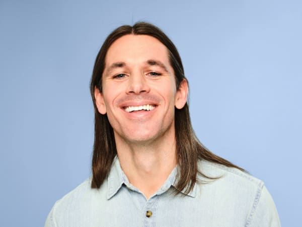 Invisalign & Clear Aligners: At-Home Instructions