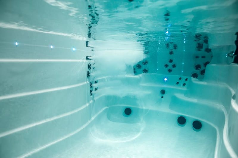 Draining your Hot Tub & Cleaning for Winter