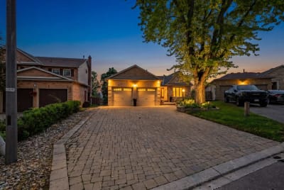 9 Beatty Crescent, Aurora