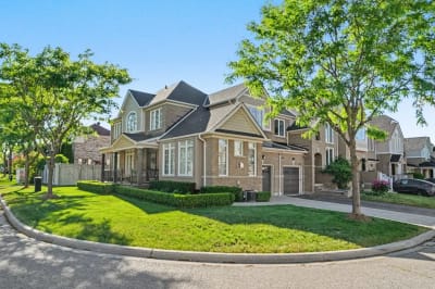 22 Ulson Drive, Richmond Hill