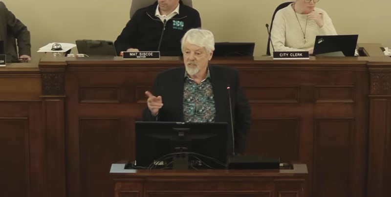 Bruce Timms speaks at St. Catharines Special Meeting of City Council