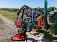 Clemens Radius SL + Undervine Weeder: Fast, Precise Vineyard Weed Control