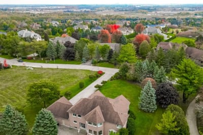 Doncrest, Richmond Hill — The Complete Neighbourhood Guide