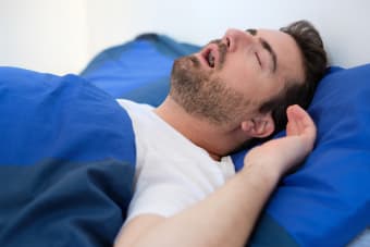 Which signs of sleep apnea are most obvious to dentists?