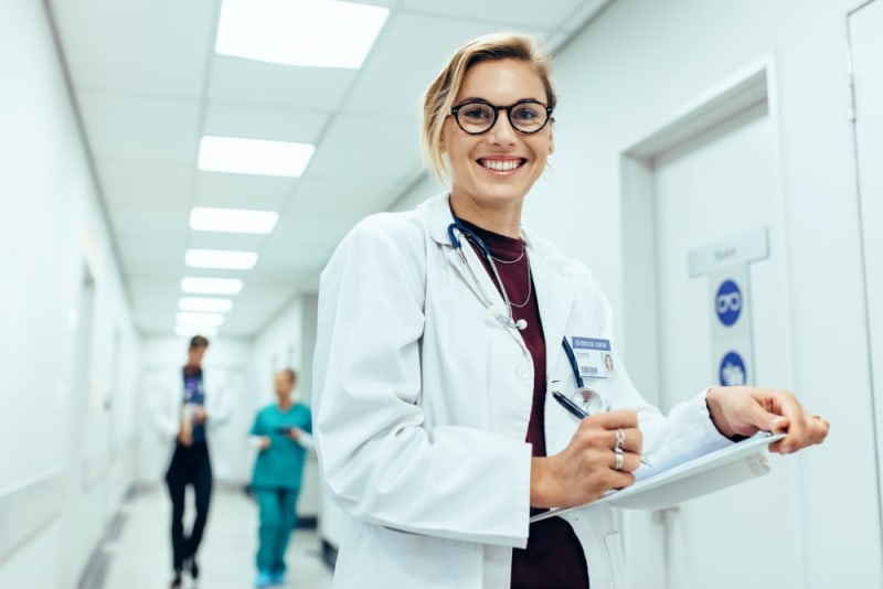 How to Choose a Panel Physician For Your Immigration Medical Exam